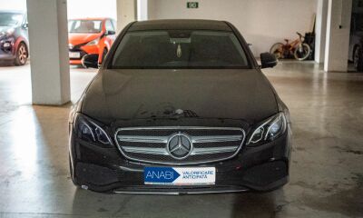 Autoturism - Marcă MERCEDES BENZ - Model E 220d