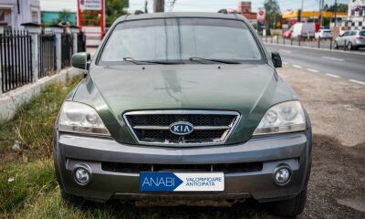 Autovehicul Kia Sorento EX 2.5 CRDI 16V 4WD