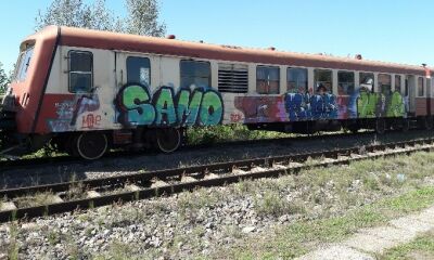 Automotor 4564/8564 – ansamblu compus din automotor nefuncțional – 40 tone și remorcă nefuncțională -23 tone.