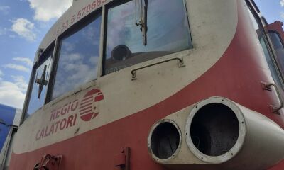 Automotor AMX 4585 – ansamblu compus din automotor nefuncțional – 32 tone și remorcă nefuncțională -23 tone.