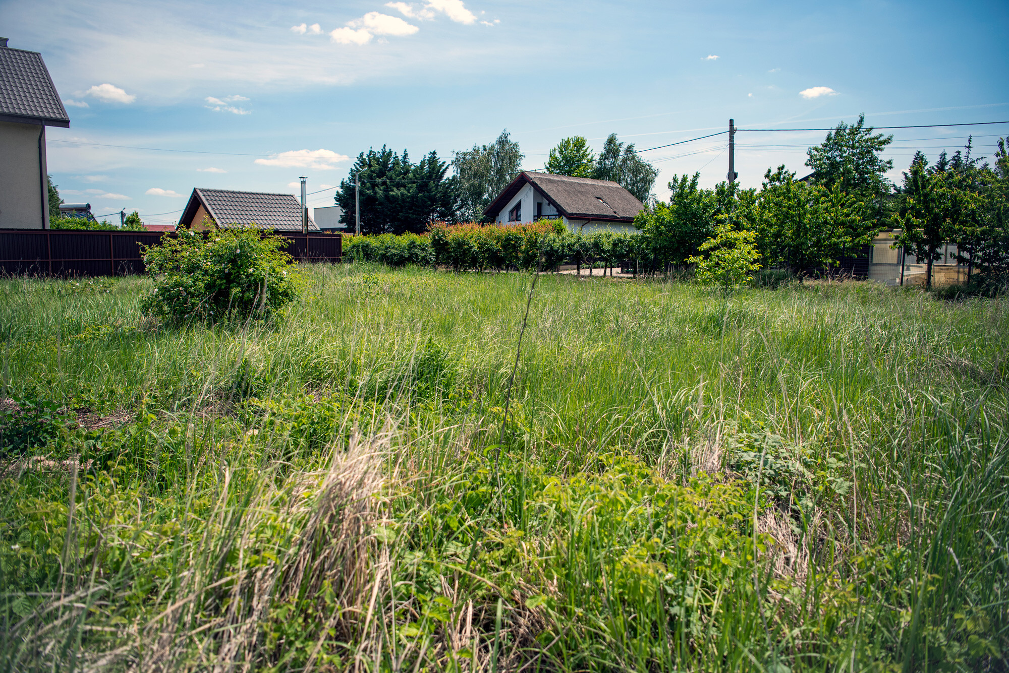 Bunuri imobile, două suprafețe de teren intravilan situate în localitatea Berceni, județul Ilfov, a treia licitatie