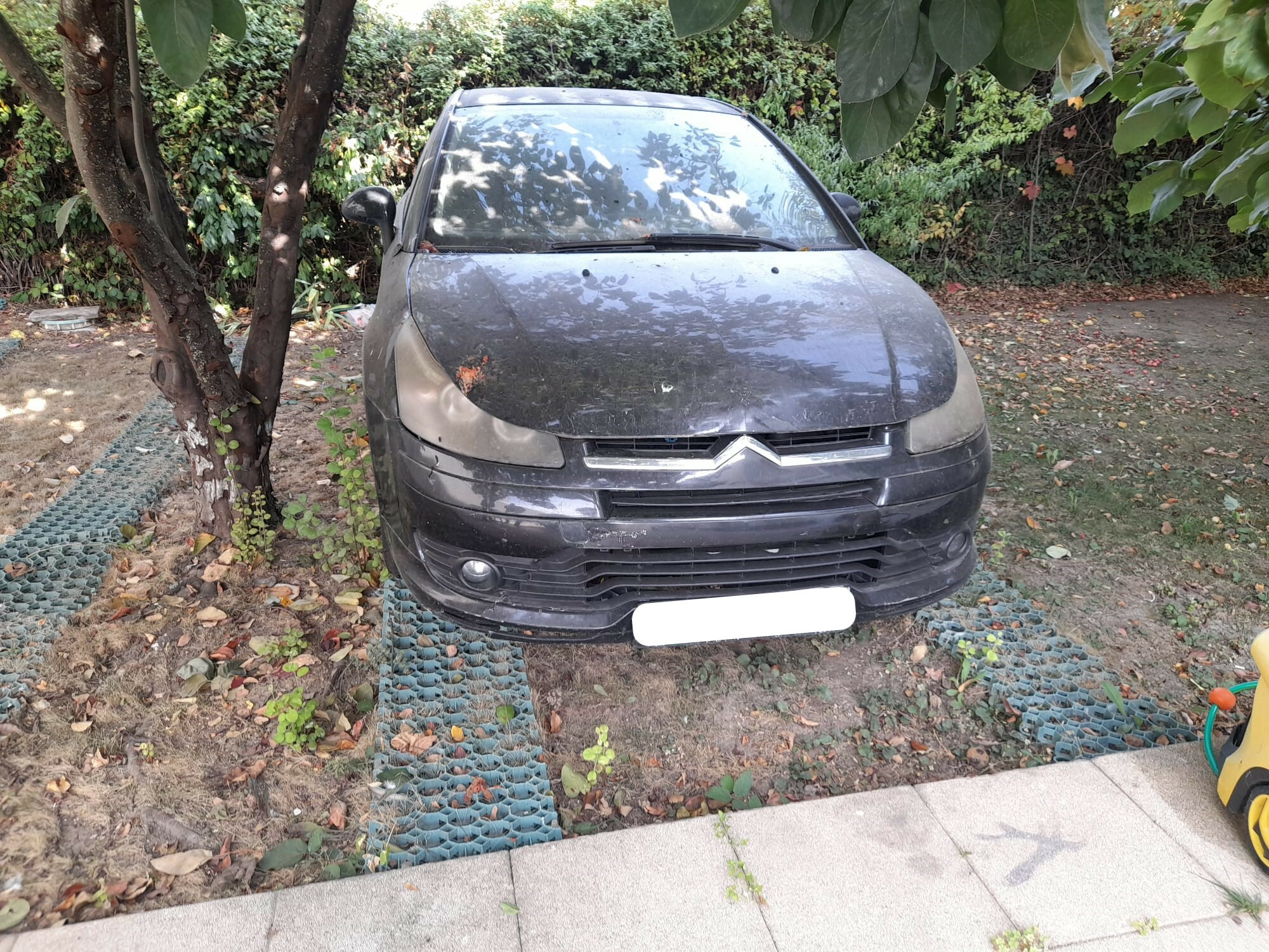 Autovehicul marca	CITROËN Tipul C4 Caroseria AB BERLINĂ CU HAYON, a treia licitație