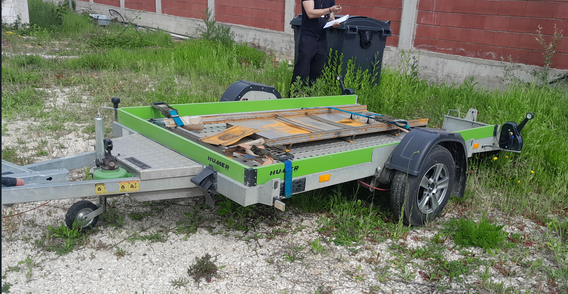 Remorcă Humer Lift 2716