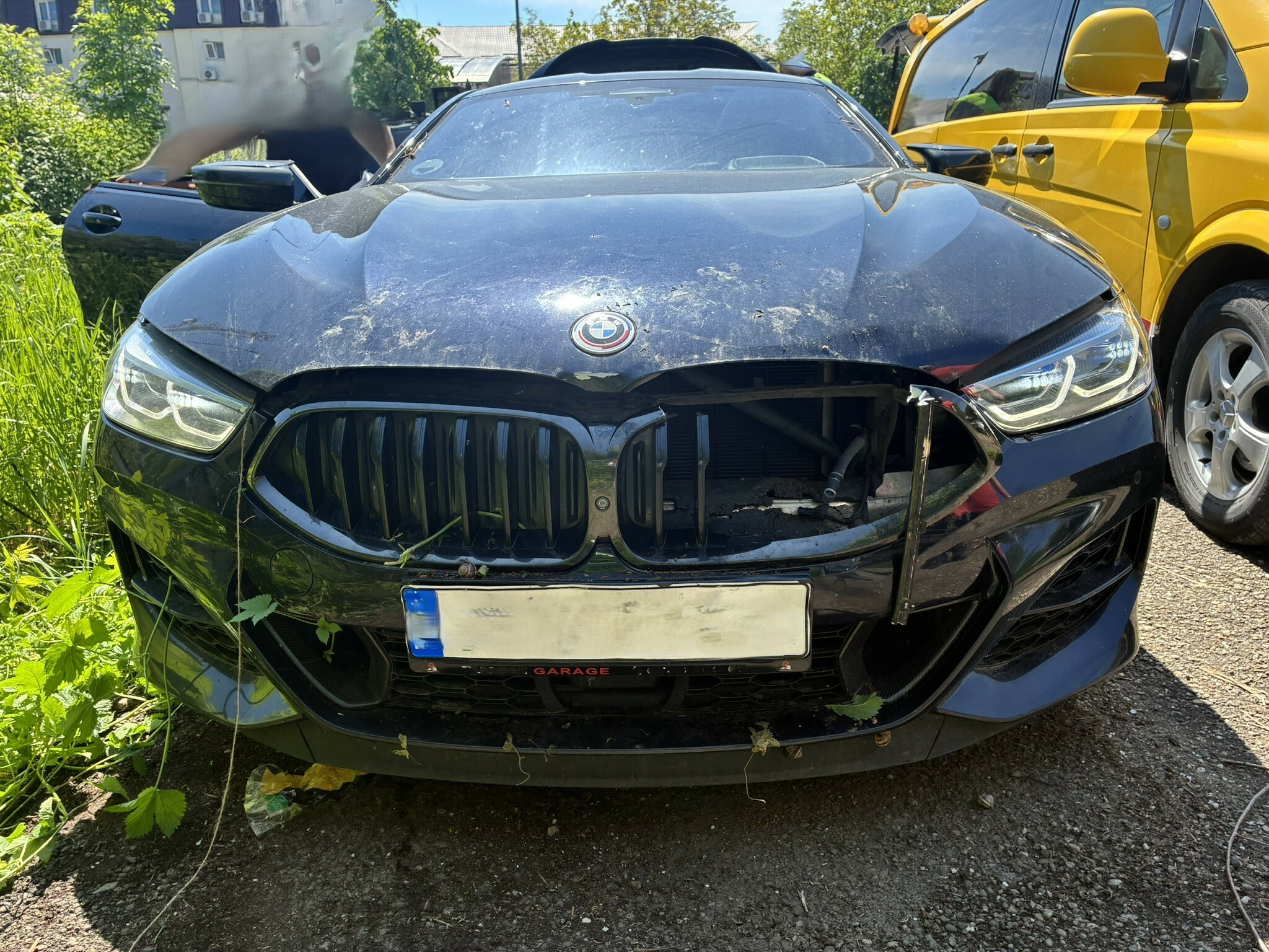 LICITATIE BMW Seria 8 / M850i xDrive REDUS 50%