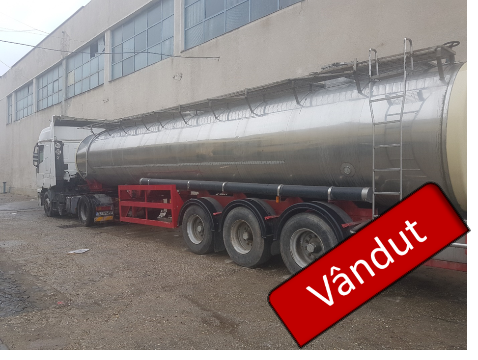 Ansamblu rutier compus din autoutilitară autotractor Iveco Magirus și semiremorcă cisternă Srema Butterfield 05.10.2017