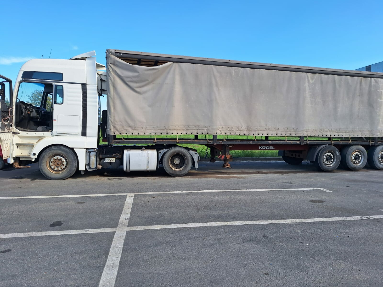 Semiremorcă KOGEL SN 24