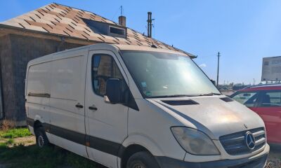 Autoutilitara Mercedes Benz - model Sprinter