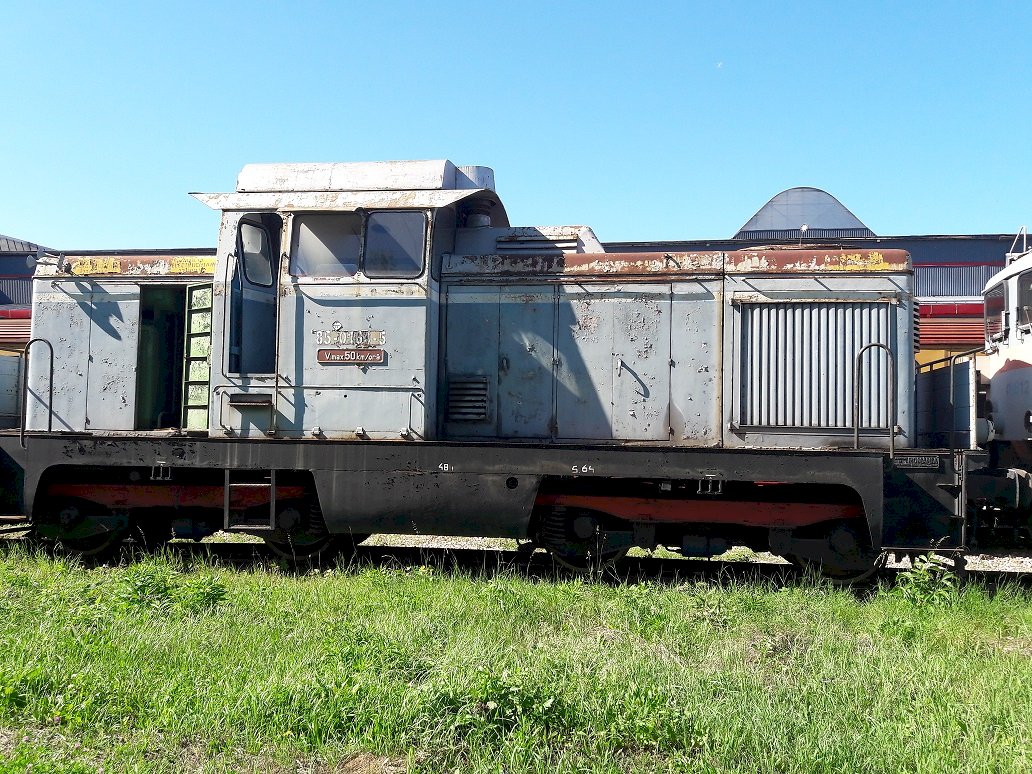 ADJUDECAT - 11. Locomotiva LDH 70-250