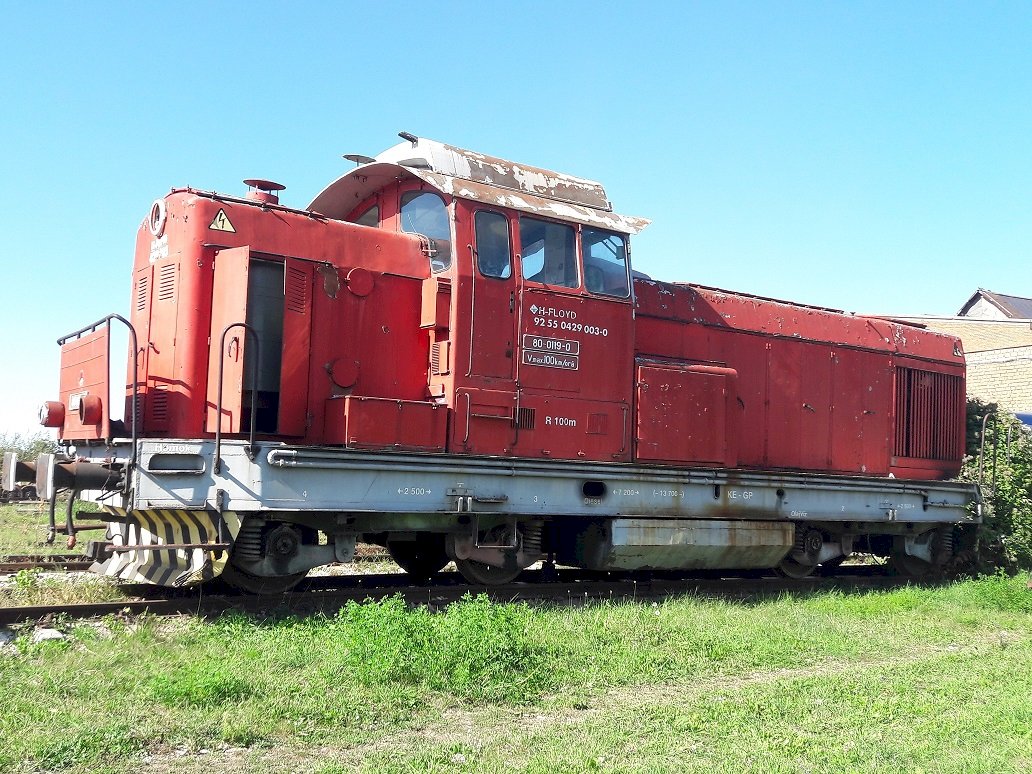 ADJUDECAT - 15. Locomotiva 003-0