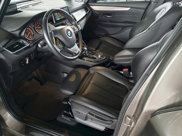 ADJUDECAT - Autovehicul marca - BMW 218D