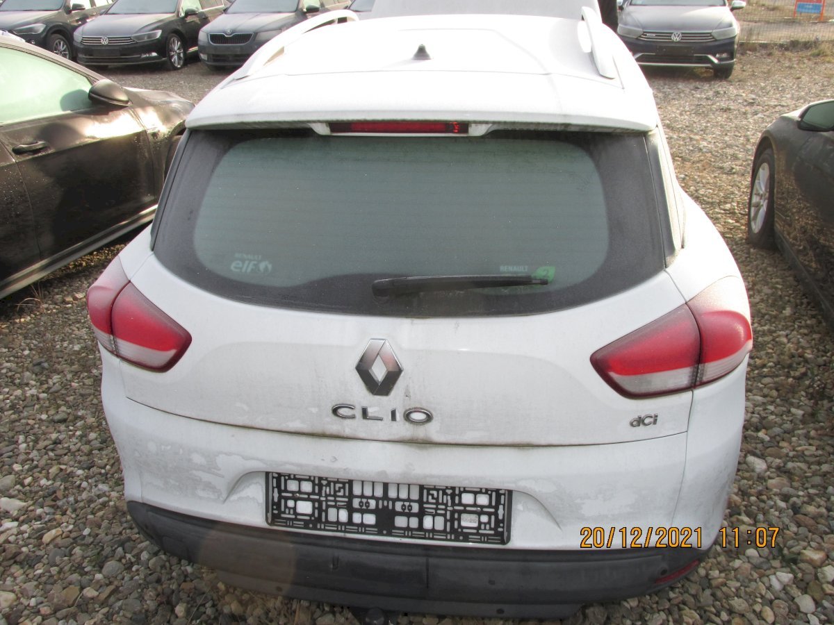 ADJUDECAT Autovehicul marca RENAULT - Tipul CLIO IV (an 2014) - a doua licitație