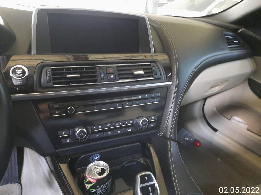 NEADJUDECAT Autovehicul marca BMW Tipul  640i Caroseria Cabrio