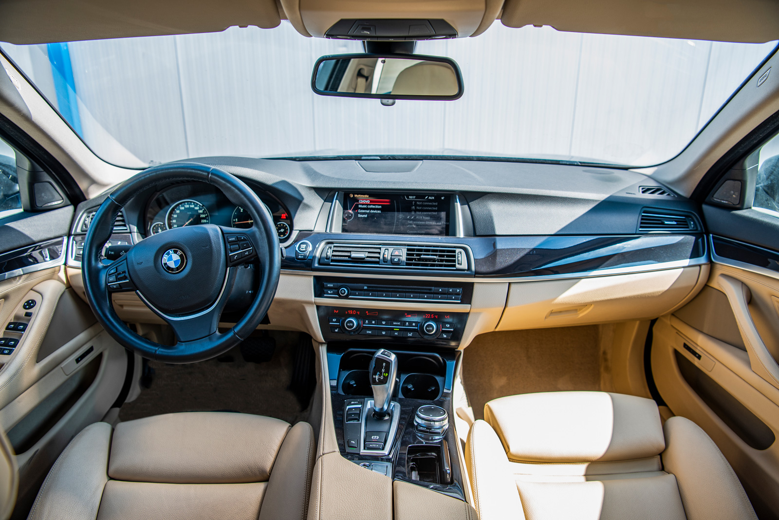 Autovehicul marca BMW Serie 5 Sedan (F10 LCi, Facelift 2013)