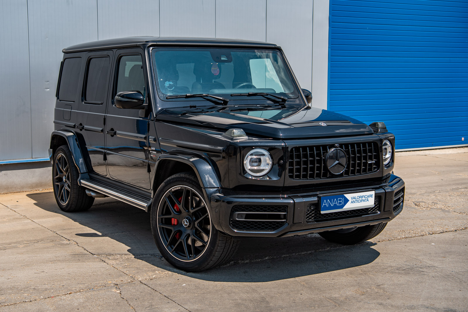 NEADJUDECAT Autovehicul marca	MERCEDES BENZ Tipul	AMG G 63, a doua licitație