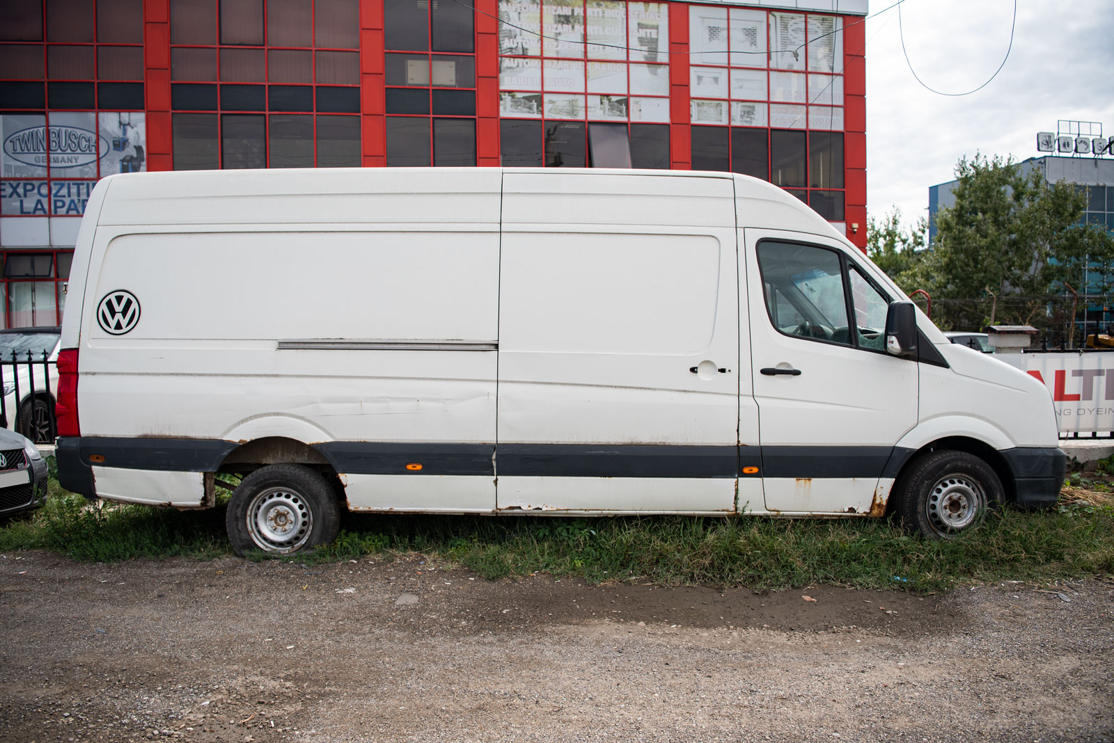 Autoutilitară marca Volkswagen Crafter 2.5 TDI