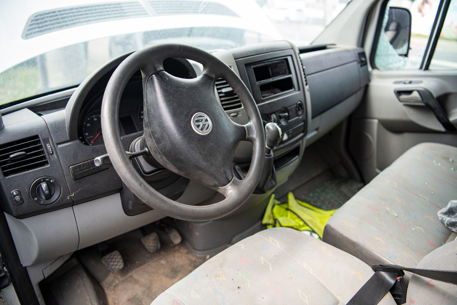 Autoutilitară marca Volkswagen Crafter 2.5 TDI