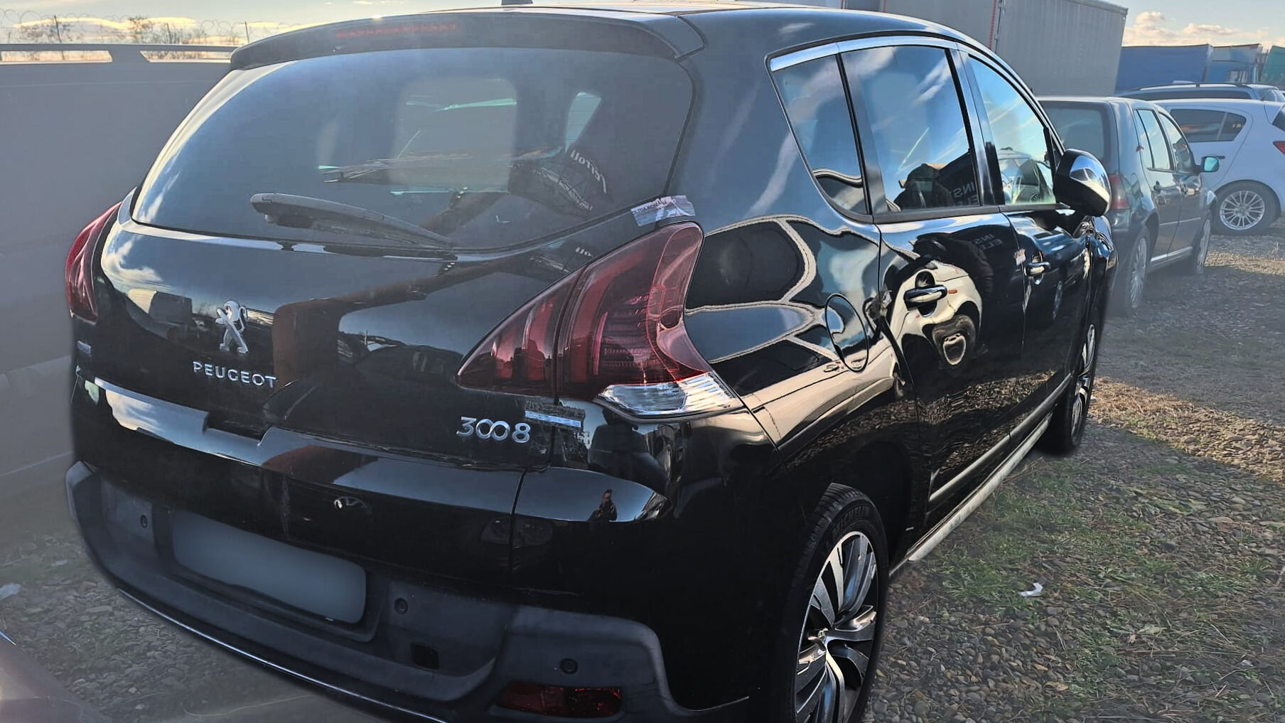 Autovehicul marca - Peugeot Model 3008