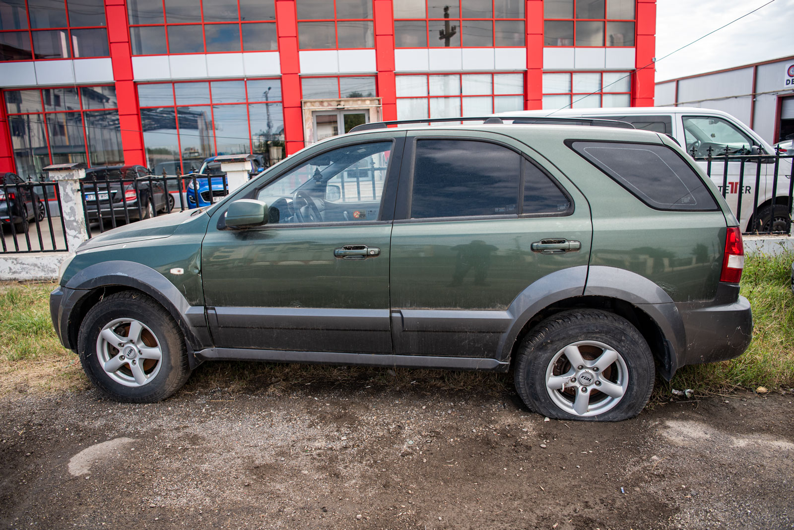 Autovehicul Kia Sorento EX 2.5 CRDI 16V 4WD, a doua licitatie
