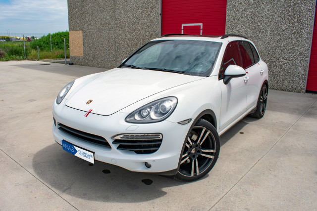 Autoturism marca PORSCHE - model Cayenne