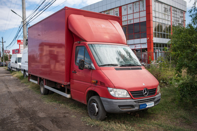 Autotilitară N1 MERCEDES BENZ  SPRINTER (redusă cu 50%)
