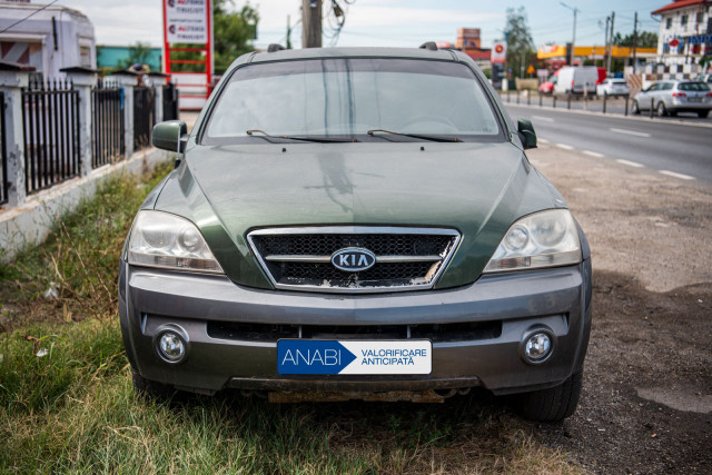 Autoturism marca Kia Sorento EX 2.5 CRDI 16V 4WD (diminuat cu 50%)