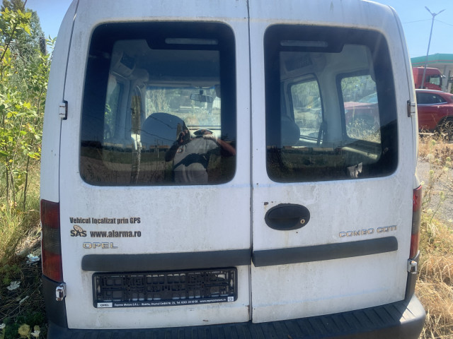 Autoturism Opel  Combo (redus cu 50%)