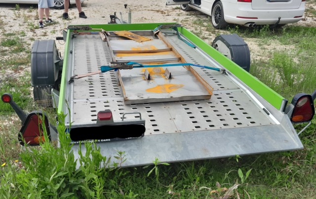 Remorcă Humer Lift 2716