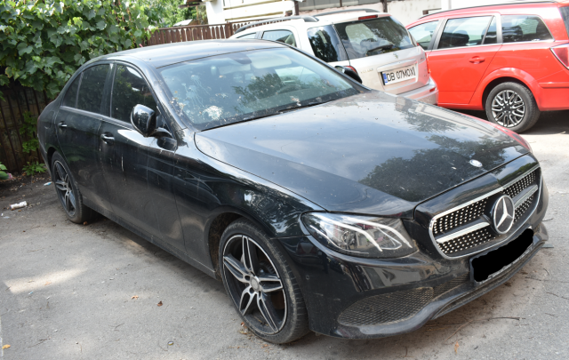 Autoturism Mercedes-Benz E 220 D Sedan