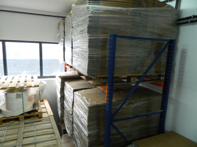 STOC DE MARFA (cutii de carton și role din carton) - redus cu 50%