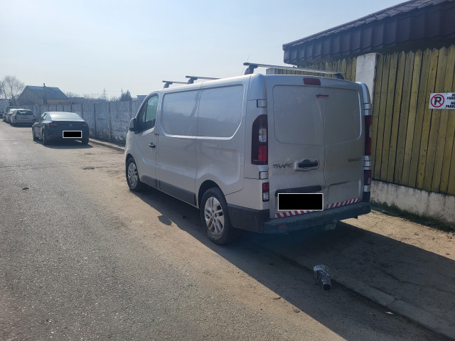 Autovehicul RENAULT TRAFIC