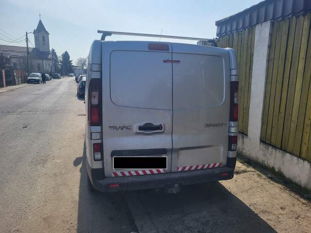 Autovehicul RENAULT TRAFIC