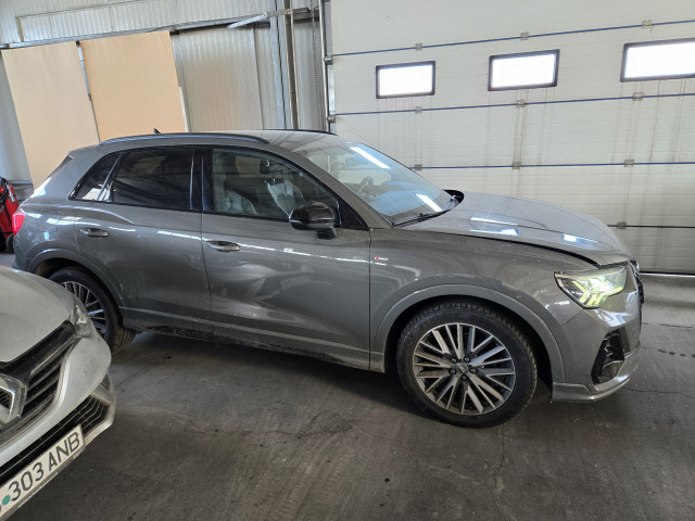 LICITATIE AUDI Q3 M1 SUV