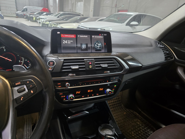 LICITATIE BMW X3 XDrive 2.0D