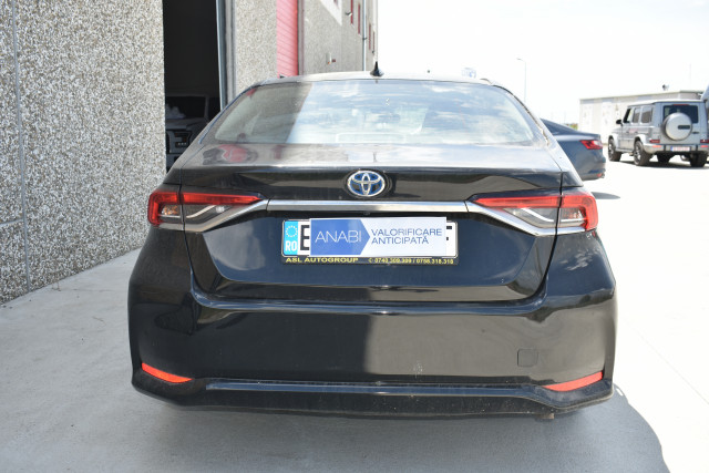 Autoturism Toyota Corolla