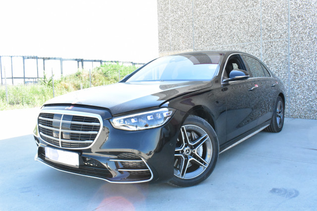 LICITATIE MERCEDES BENZ M1 SEDAN