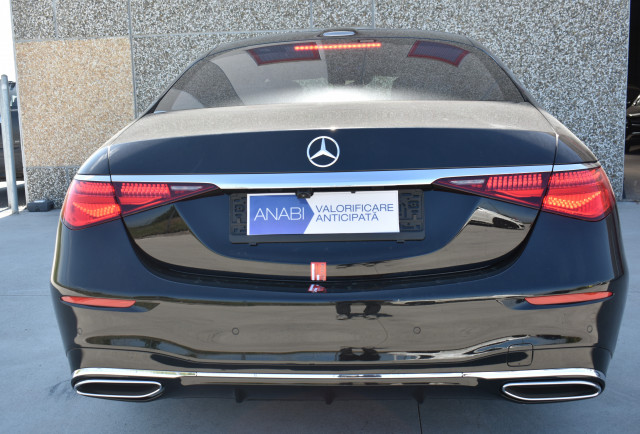 LICITATIE MERCEDES BENZ M1 SEDAN