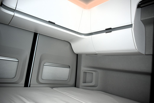 LICITATIE VW Crafter Grand California VA600