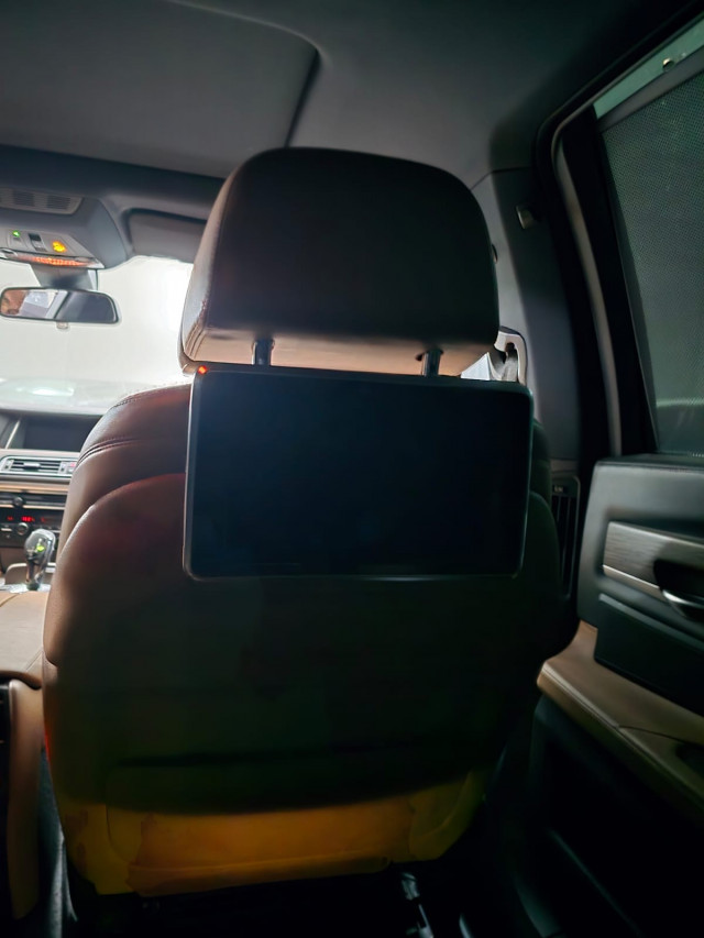 Autoturism BMW 730 Ld