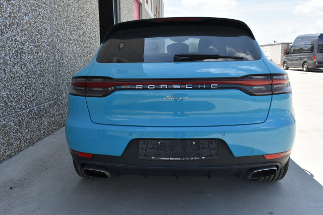 LICITAȚIE PORSCHE MACAN  redus cu 25%