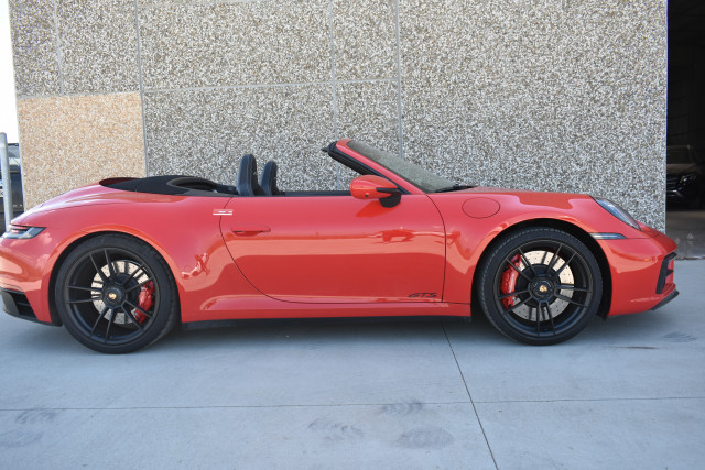 LICITATIE PORCHE 911 CARRERA 4 GTS REDUS CU 25%