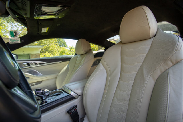 L I C I T A T I E BMW Seria 8 / M850i xDrive