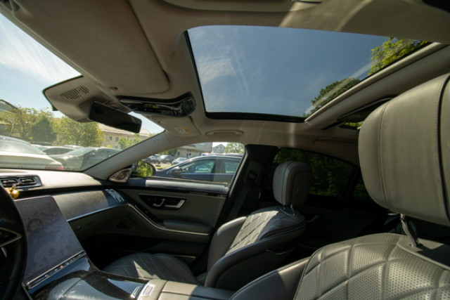 LICITATIE MERCEDES – BENZ S-Class / S400D 4MATIC