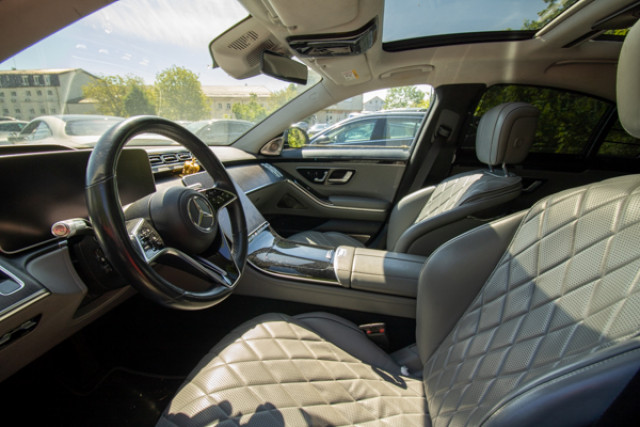 LICITATIE MERCEDES – BENZ S-Class / S400D 4MATIC