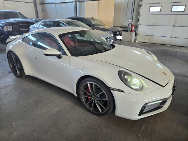 LICITAȚIE PORSCHE  911 CARERRA S  redus cu 50%