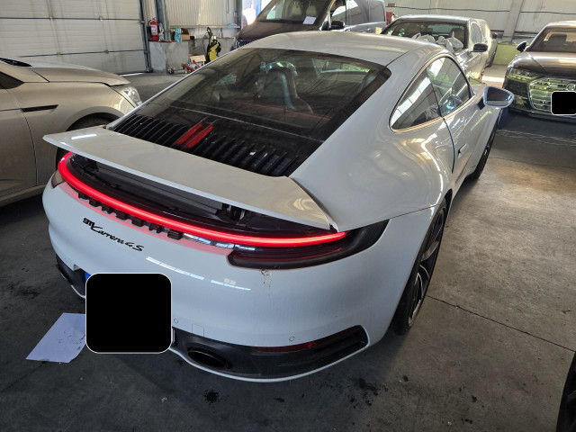 LICITAȚIE PORSCHE  911 CARERRA S  redus cu 50%