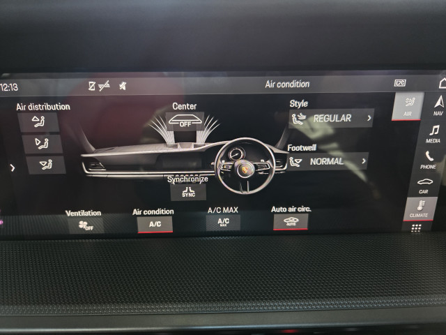 LICITAȚIE PORSCHE  911 CARERRA S  redus cu 50%
