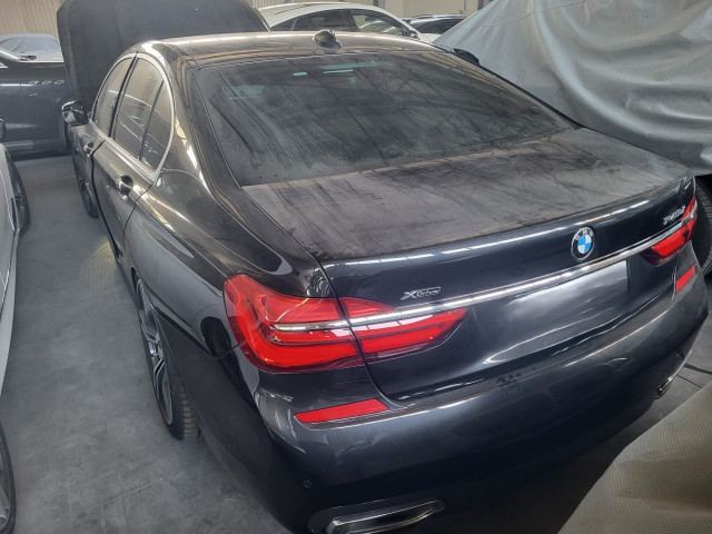 Licitatie BMW 740d xDrive