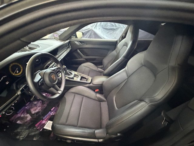 LICITATIE Porche M1 AD Coupe 911 GT3 Touring redus cu 50%