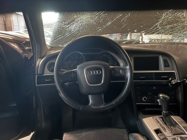 Autoturism marca AUDI A6