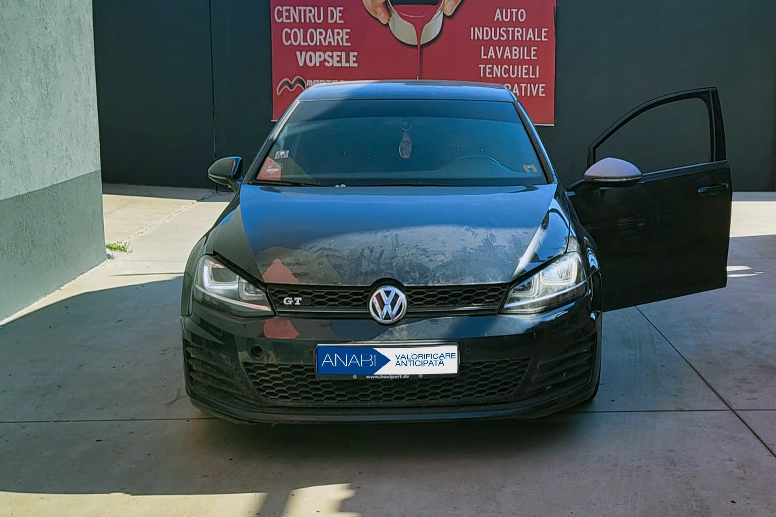 Autoturism marca VOLKSWAGEN Golf, an 2015, prima licitație